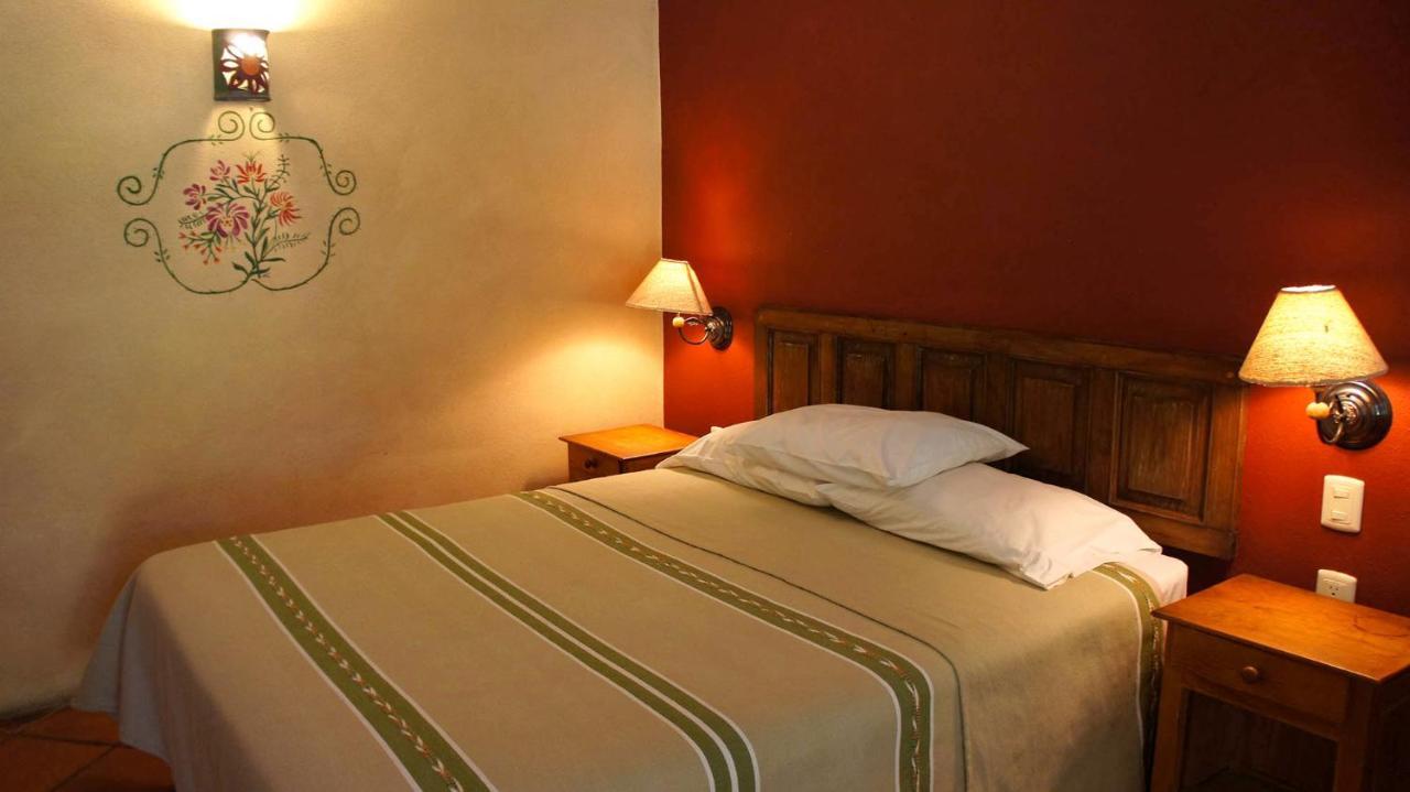 Villa Patzcuaro Garden Hotel Zewnętrze zdjęcie