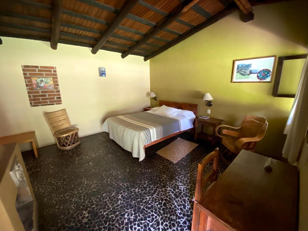 Villa Patzcuaro Garden Hotel Zewnętrze zdjęcie